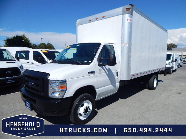 2019 Ford E450 16’ Parcel Van on Dual Rear Wheels with LIFTGATE