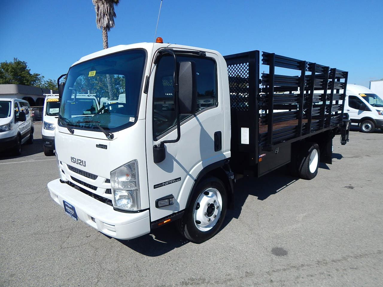 Used 2017 Isuzu NPR HD Flat 14 with 90,932 miles for sale in Palo Alto, CA at $38,995