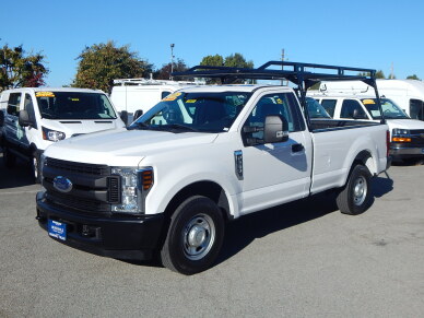 Used 2018 Ford F250 3/4-Ton with 30,023 miles for sale in Palo Alto, CA at $31,995