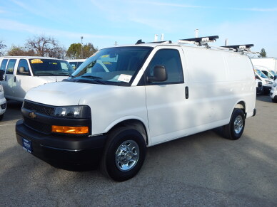 Used 2025 Chevrolet 2500 3/4-Ton with 11,551 miles for sale in Palo Alto, CA at $42,995