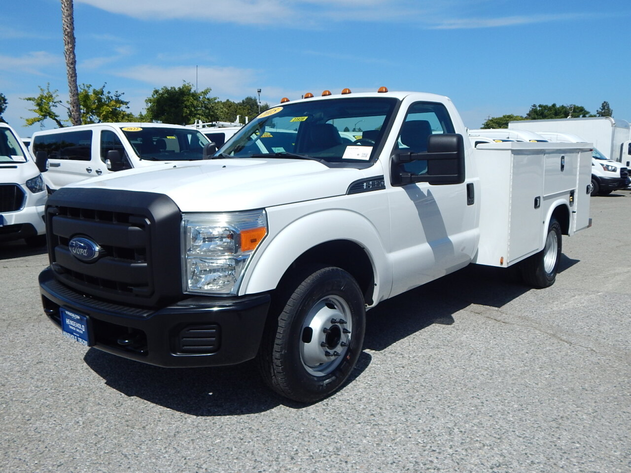 Used 2015 Ford F350 Dual Rear 09 with 43,380 miles for sale in Palo Alto, CA at $31,995