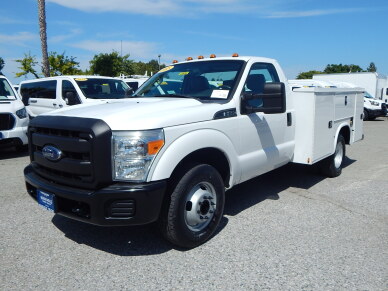 Used 2015 Ford F350 Dual Rear 09 with 43,380 miles for sale in Palo Alto, CA at $31,995