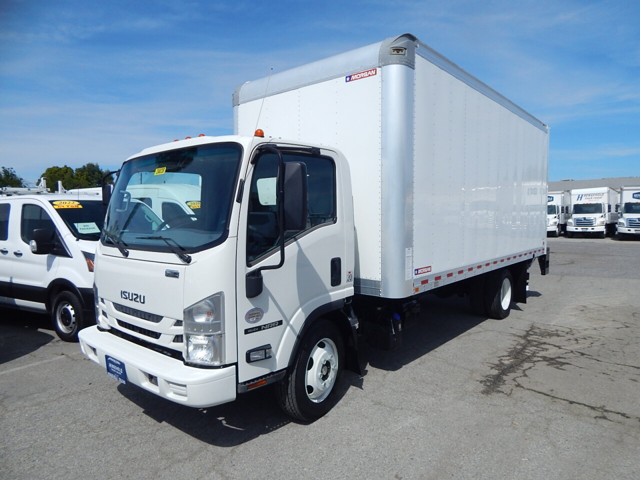 Used 2021 Isuzu NRR Bobtail 18 with 22,713 miles for sale in Palo Alto, CA at $59,995